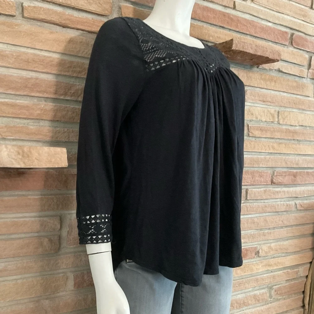 Lucky Brand Crochet Accent 3/4 Sleeve Boho Top Black Medium - Picture 4 of 7